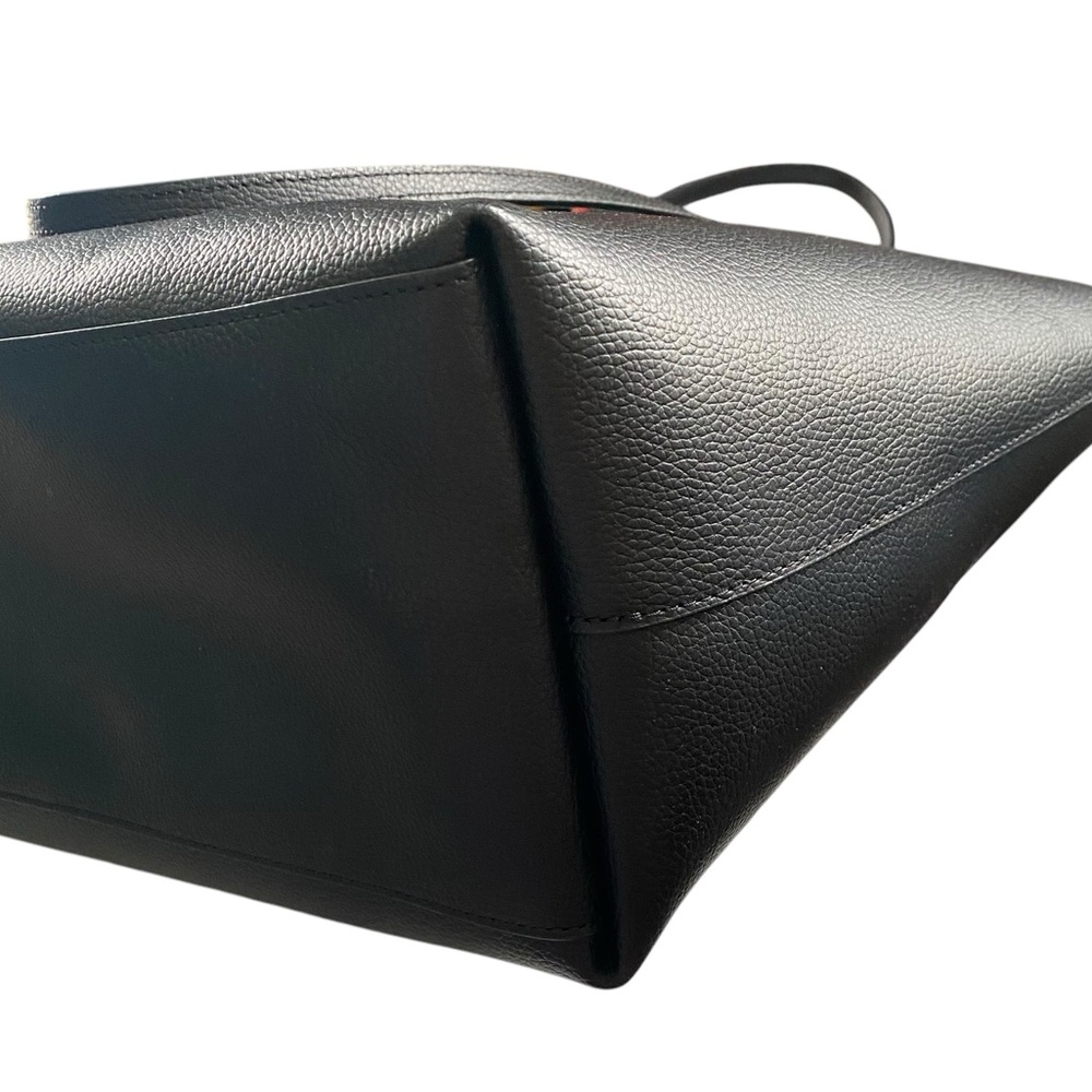 Coach Town Tote - Picture 5 of 11